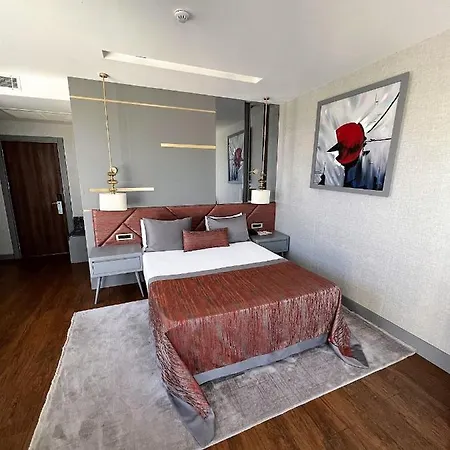 B&c Hotel 4*