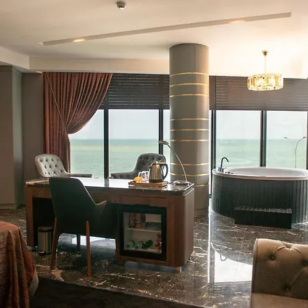 B&c Hotel 4*